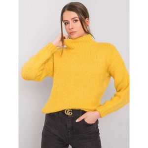 Ladies´ yellow turtleneck sweater vyobraziť