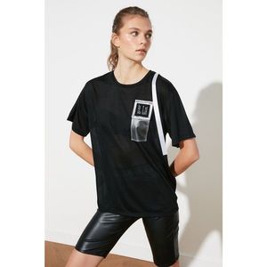 Trendyol T-Shirt WITH Black Pocket Detail vyobraziť