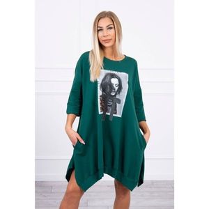 Dress with print and flared bottom green vyobraziť