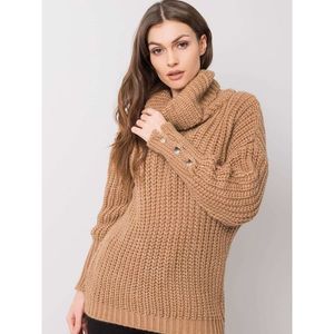 Women's camel turtleneck sweater vyobraziť