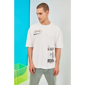 Trendyol White Male Oversize T-Shirt vyobraziť