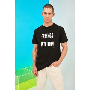 Trendyol Black Male Long Fit Short Sleeve Printed T-Shirt vyobraziť