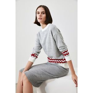Trendyol Ekru Striped Knitwear Sweater vyobraziť