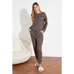Trendyol Brown Avakado Embroidered Knitted Pyjama Set vyobraziť