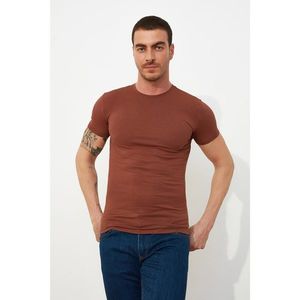 Trendyol Brown Basic Men's Bike Collar Short Sleeve Muscle Fit T-Shirt vyobraziť