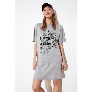 Trendyol Grey Print knitted T-shirt Dress vyobraziť