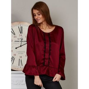 Satin burgundy blouse with a decorative front vyobraziť