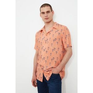 Trendyol Salmon Men's Regular Fit Apron Collar Short Sleeve Tropical Shirt vyobraziť