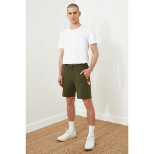 Trendyol Khaki Men's Regular Fit Shorts & Bermuda vyobraziť