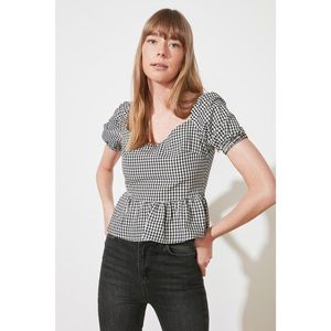 Trendyol Black Flywheel Blouse vyobraziť