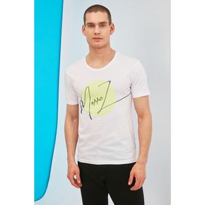 Trendyol White Male Slim Fit Printed T-Shirt vyobraziť