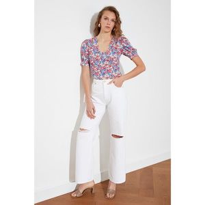 Trendyol High Waist Wide Leg Jeans WITH White Ripped DetailING vyobraziť