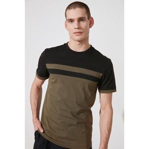 Trendyol Khaki Male Slim Fit Short Sleeve Panel T-Shirt vyobraziť