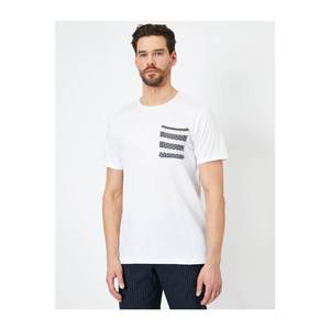 Koton Men's White Bike Collar T-Shirt vyobraziť