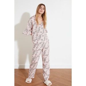 Trendyol Powder Frisk Woven Pajama Set vyobraziť