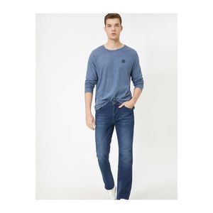 Koton Men's Navy Blue Mark Jeans vyobraziť