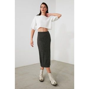 Trendyol Knitwear Skirt WITH Anthracite Sliver Detail vyobraziť