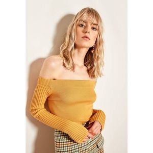 Trendyol Mustard-Carmen Collar Sweater Sweaters vyobraziť