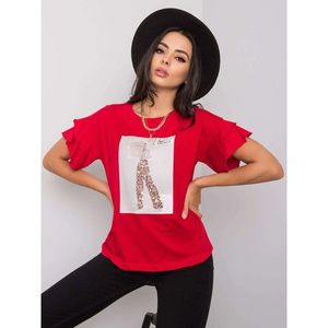 Red t-shirt with an application and decorative sleeves vyobraziť