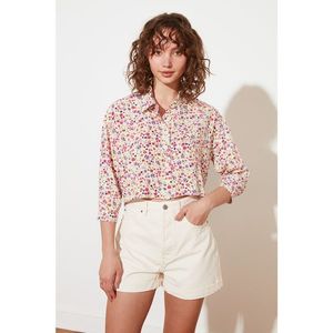 Trendyol Ecru Petite Crop Shirt vyobraziť