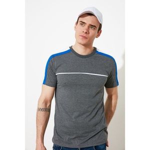 Trendyol Anthracite Men's Regular Fit Short Sleeve Paneled T-Shirt vyobraziť