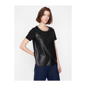 Koton Women's Black Leather Look T-shirt vyobraziť