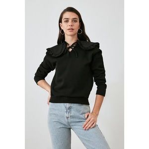 Trendyol Knitted Sweatshirt WITH Black Collar Detail vyobraziť