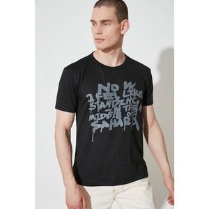 Trendyol Black Men's Regular T-Shirt vyobraziť