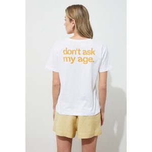 Trendyol White Printed Semifitted Knitted T-Shirt vyobraziť