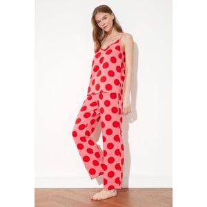 Trendyol Red Polka Dot Woven Pajamas Set vyobraziť