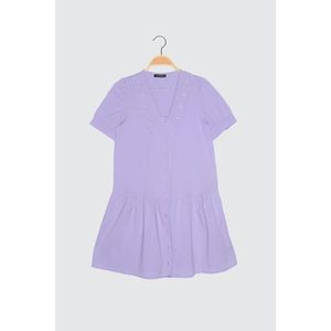 Trendyol Lilac Collar Detailed Buttoned Dress vyobraziť