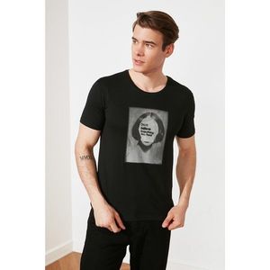 Trendyol Black Men's T-Shirt vyobraziť