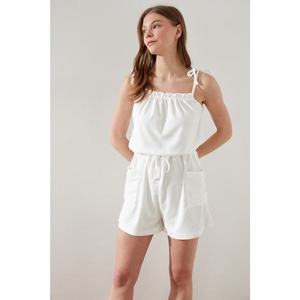 Trendyol White Knitted Overalls vyobraziť