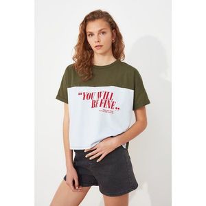 Trendyol Khaki Printed Semifitted Knitted T-Shirt vyobraziť