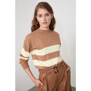 Trendyol Camel Striped Blindk Sweater vyobraziť