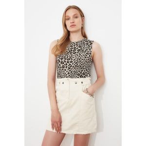 Trendyol Multicolor Leopard Pattern Crop Knitted Undershirt vyobraziť