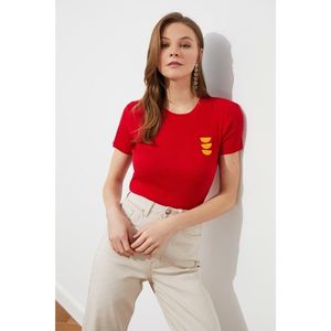 Trendyol Red Embroidered Ribbed Knitted Blouse vyobraziť