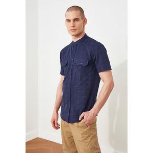 Trendyol Navy Blue Men Slim Fit Shirt vyobraziť