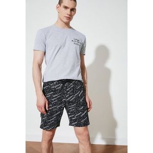 Trendyol Black Men's Regular Fit Printed Shorts & Bermuda vyobraziť
