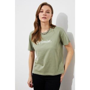 Trendyol Khaki Printed Semifitted Knitted T-Shirt vyobraziť