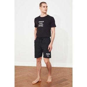 Trendyol Black Nasa Printed Shorts & Bermuda vyobraziť