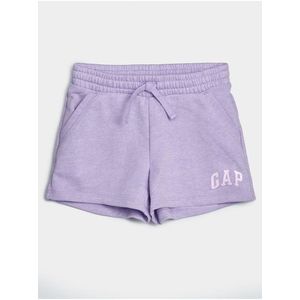 Detské kraťasy GAP Logo arch shorts Fialová vyobraziť