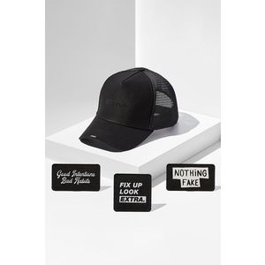 Čiapka Next generation headwear čierna farba, s nášivkou vyobraziť