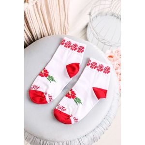 Červeno-biele členkové ponožky Folk vyobraziť