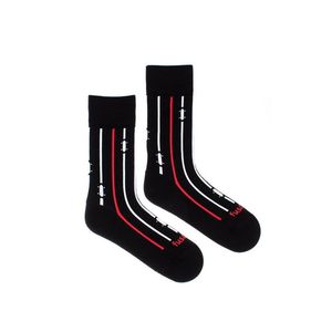 Čierne vzorované ponožky Na dosku vyobraziť