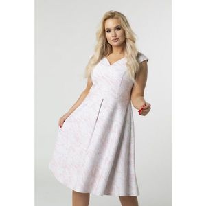 flared dress with embossed pattern and box pleats vyobraziť