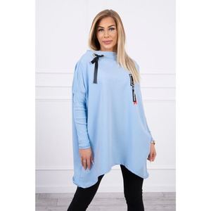 Oversize sweatshirt with asymmetrical sides azure vyobraziť
