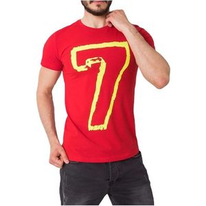 červené tričko so sedmičkou vyobraziť