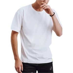 Biele pánske tričko s krátkym rukávom vyobraziť