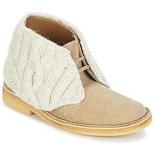 Polokozačky Clarks DESERT BOOT vyobraziť